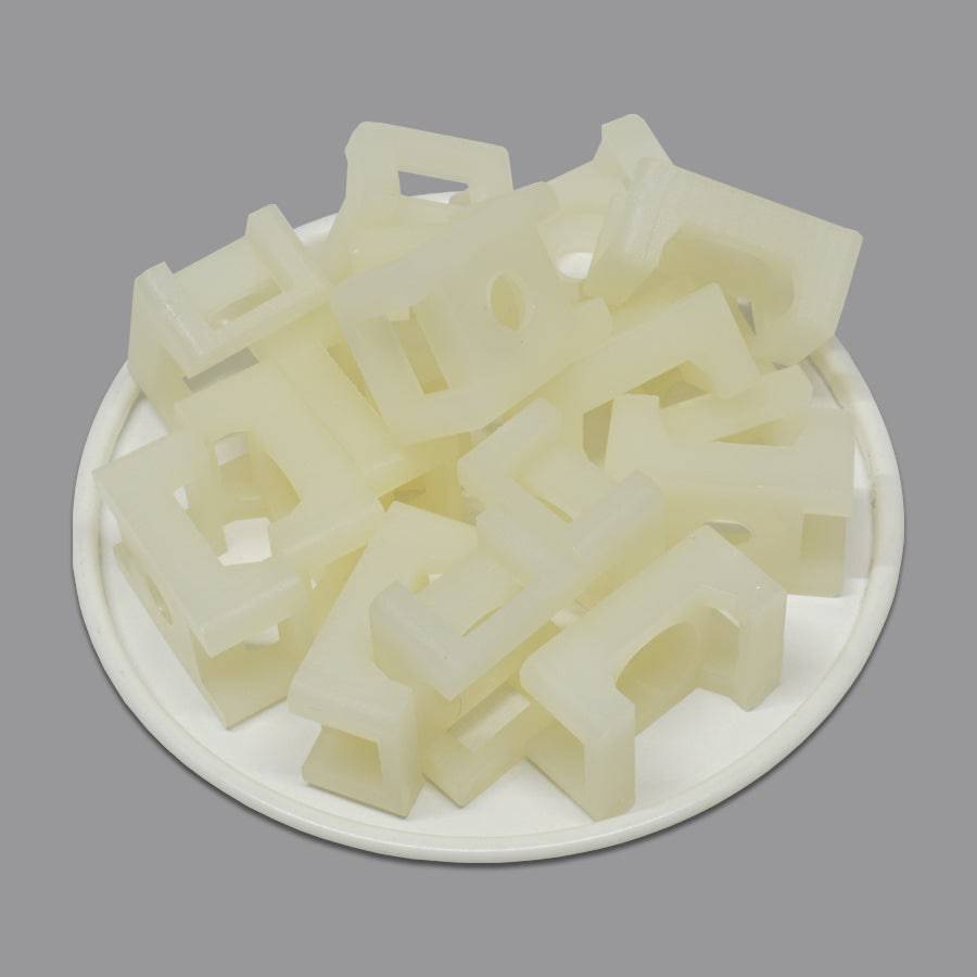 HC2LN - Saddle Tie Soporte - 0.91 x 0.63 x 0.39" - Natural, 100 piezas